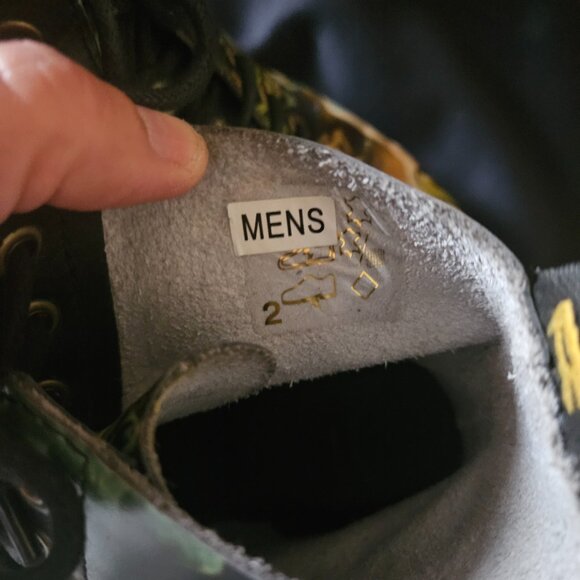 Dr. Martens Pascal “Hell” Boots – Women’s 10 / Men’s 9 – Limited Edition - Picture 13 of 14